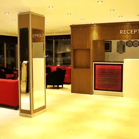 Firat Mert Hotel Çeşme