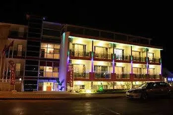 Firat Mert Otel Çeşme