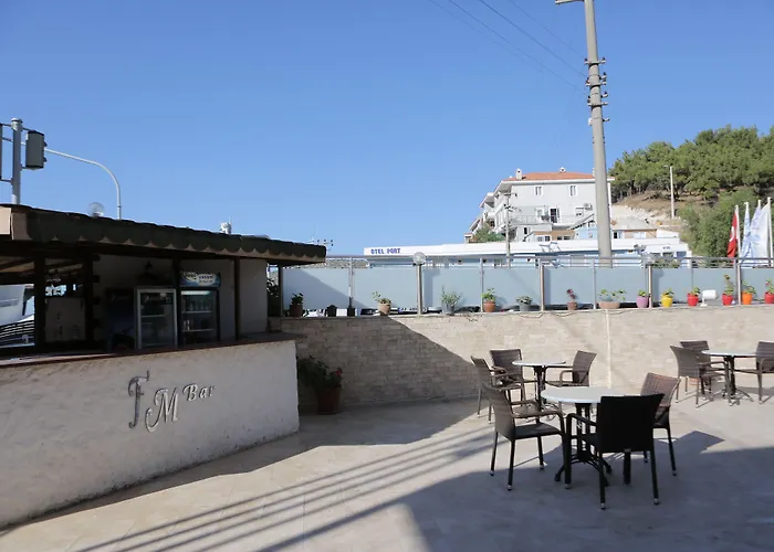 Firat Mert Hotel Çeşme